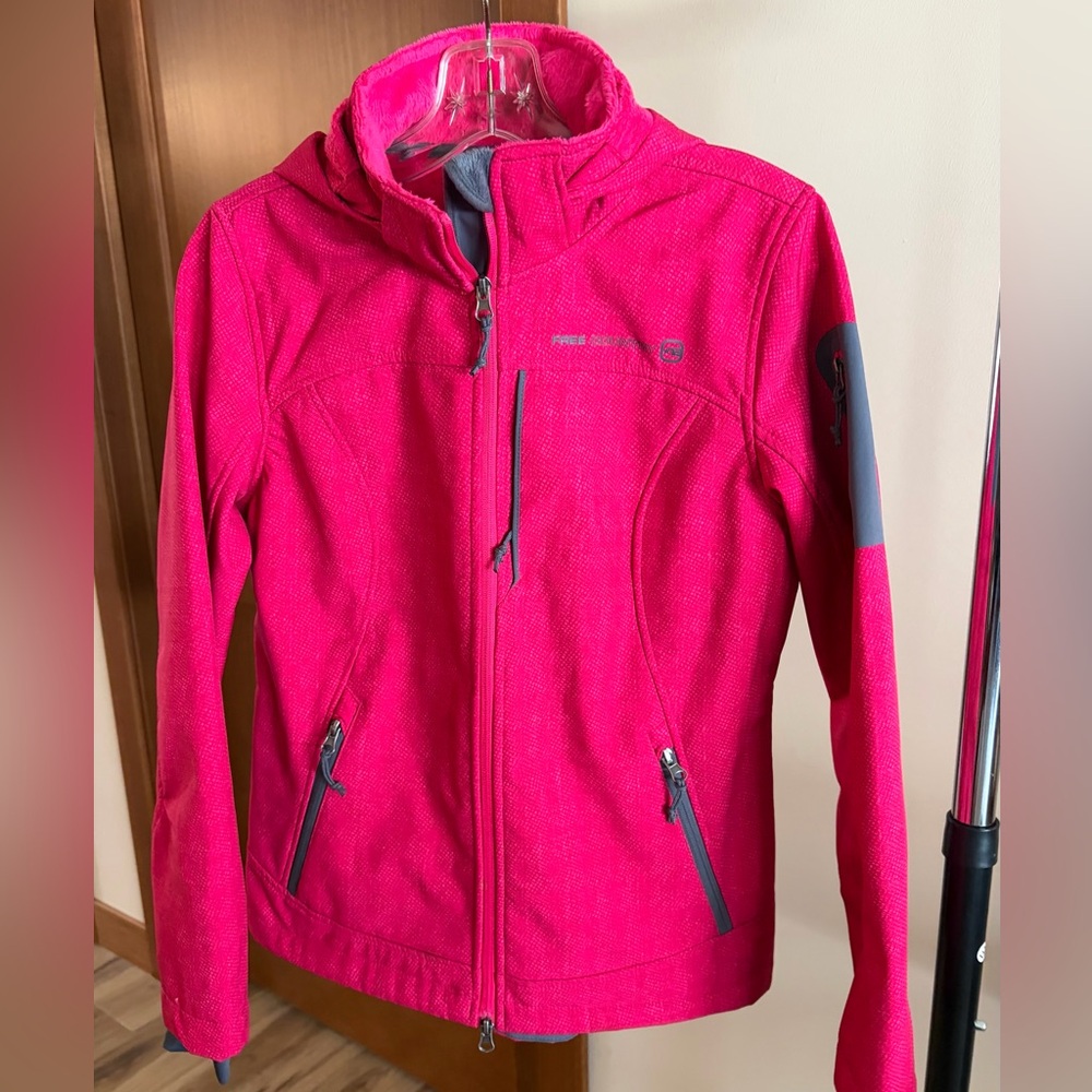 Free Country Peak Performance Vibrant Pink Ski Jacket…size S.   Detachable Hood